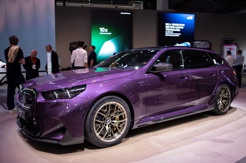 Daytona Violet BMW M5 Touring Side View