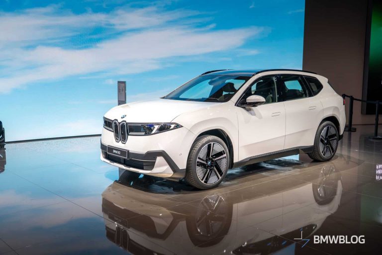 BMW IX3 AUTONOMOUS DRIVING 07