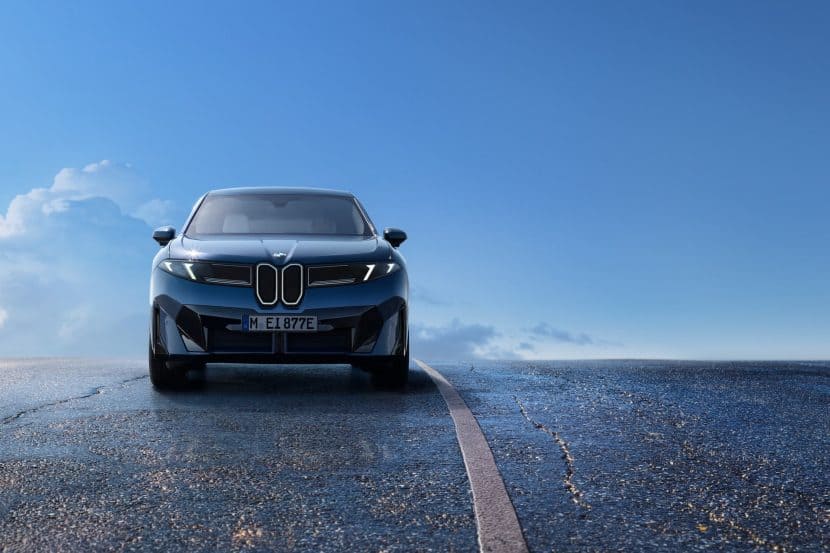 2026 BMW IX3 Front-end