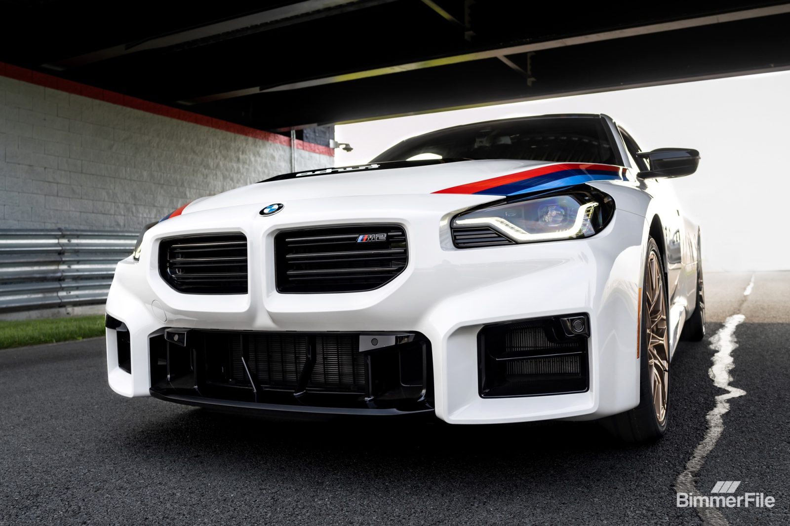 1760108679 629 The BMW M2 Turbo Design Edition 2026 A hand painted homage