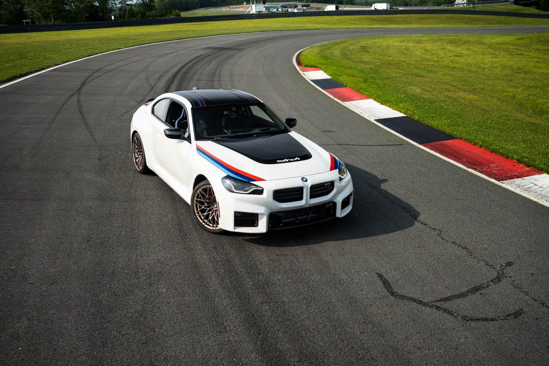 2026 BMW M2 TURBO DESIGN EDITION 27