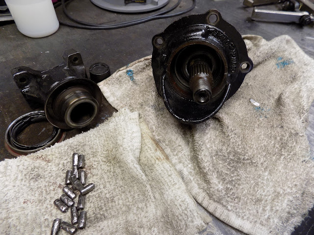 1760551386 812 68 Mustang 15 New hood rear axle problem