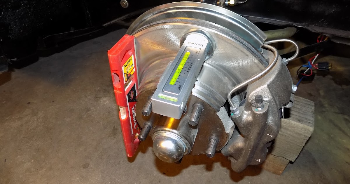 1760551391 68 Mustang 15 New hood rear axle problem