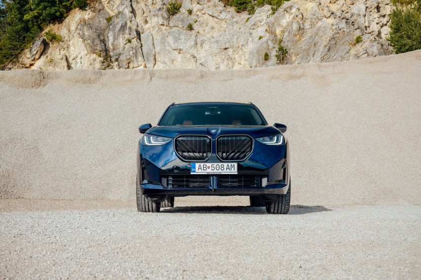 2025 BMW X3 40D Tanzanite Blue Frontend