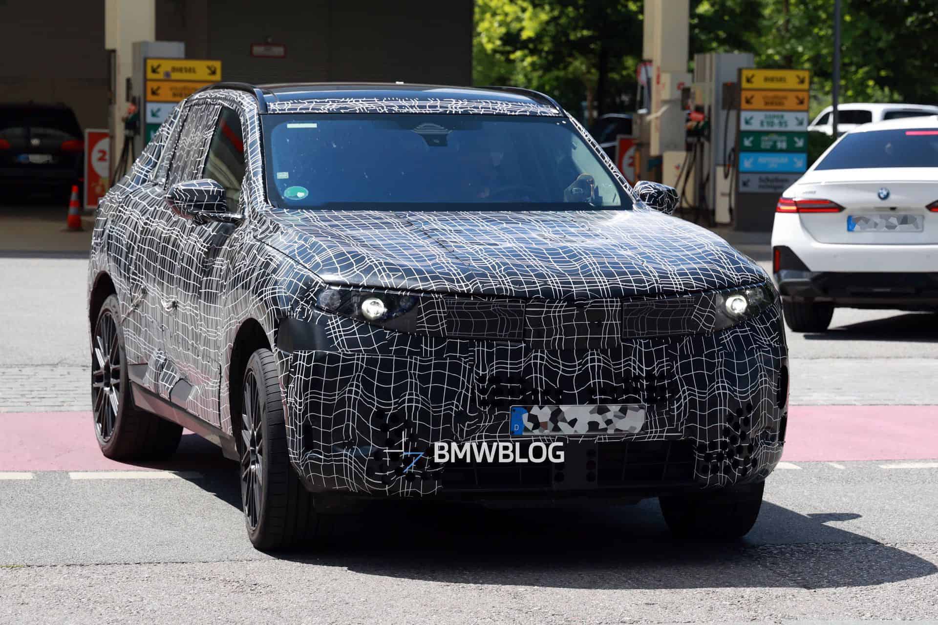 2027 BMW X5 front-end showing the Neue Klasse design