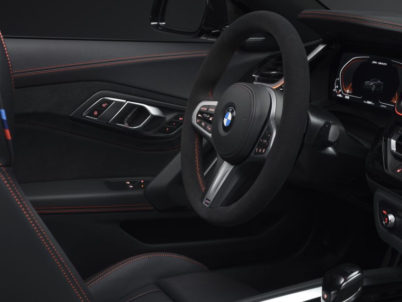Interior of the BMW Z4 Final Edition with Alcantara and red stitching