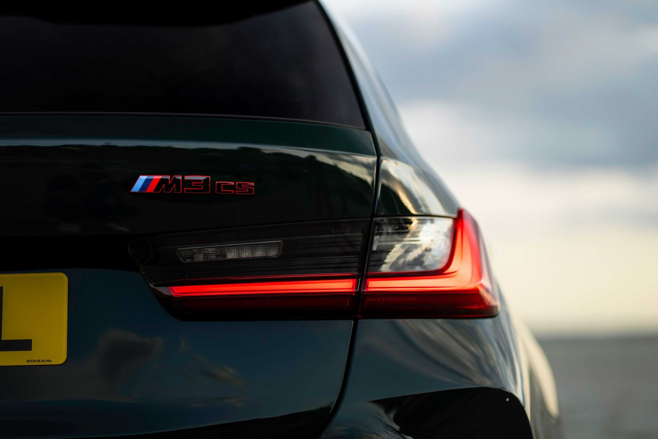 BMW M3 CS TOURING BRITISH RACING GREEN 25