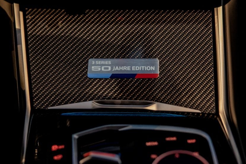 BMW 330E 50 YEARS EDITION 4