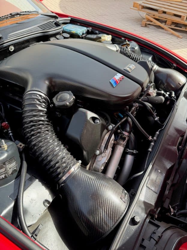 BMW Z1 WITH V10 ENGINE REPLACEMENT 10