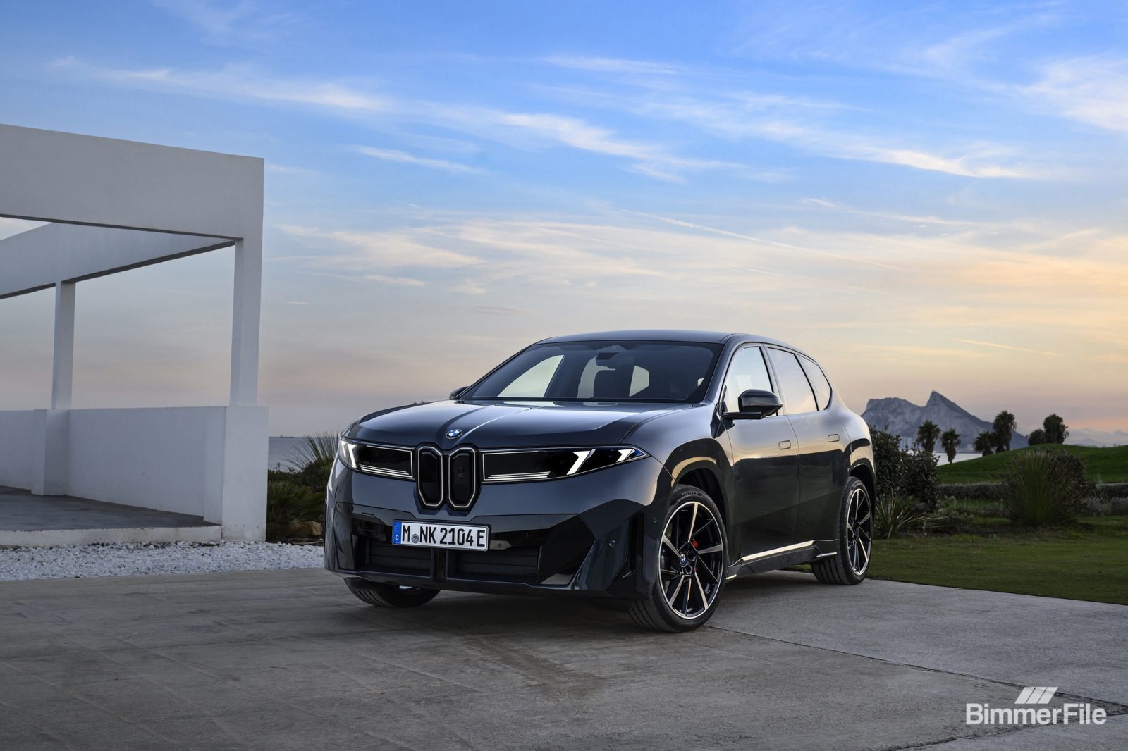 1764888475 623 The BMW iX3 is here – here are the first