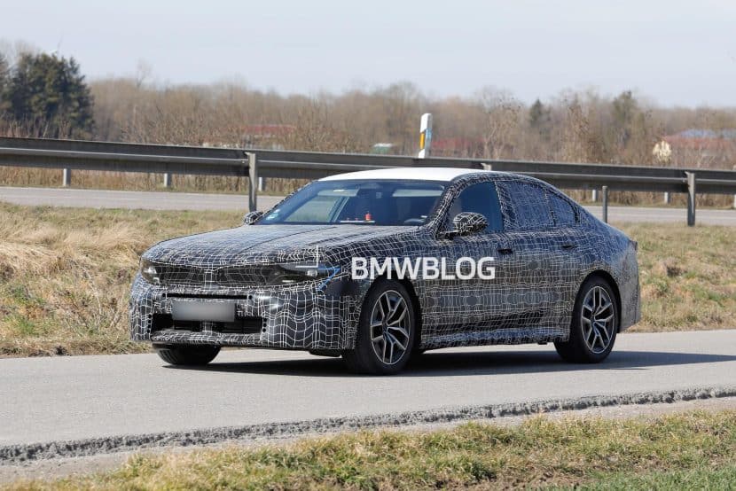 2027 BMW 5 Series Facelift Spy Photos 07