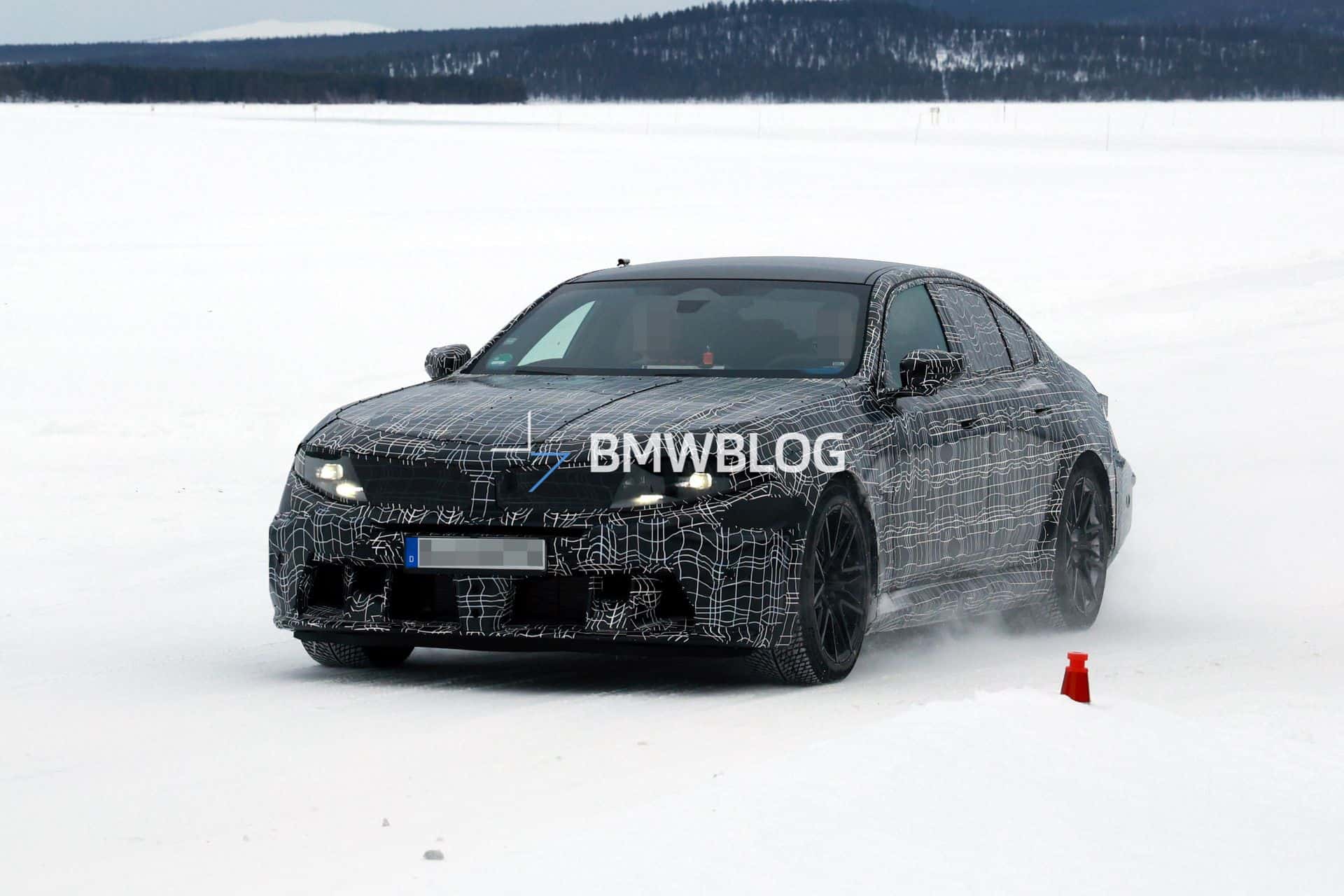 2027 BMW M5 FACELIFT 31