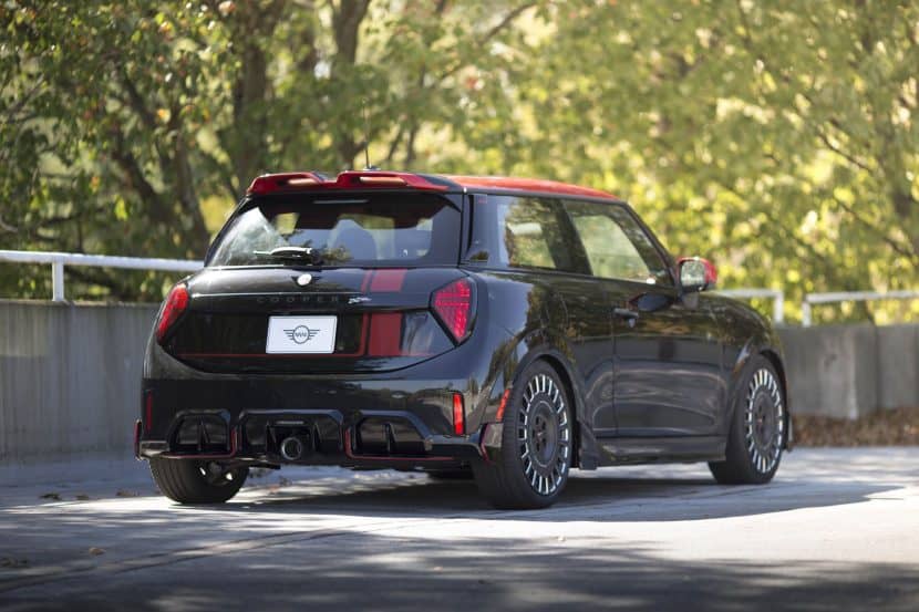 JOHN COOPER WORKS ACCESSORIES 01