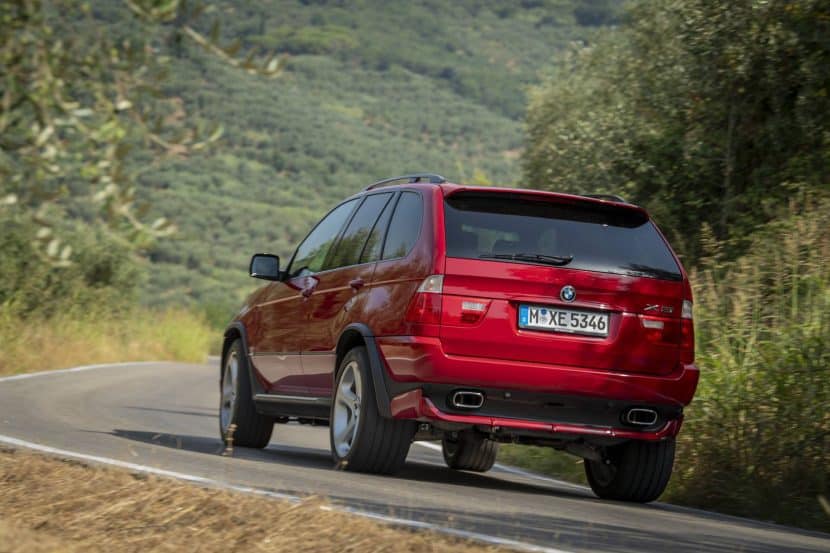 Driving the BMW X5 E53 on secondary roads