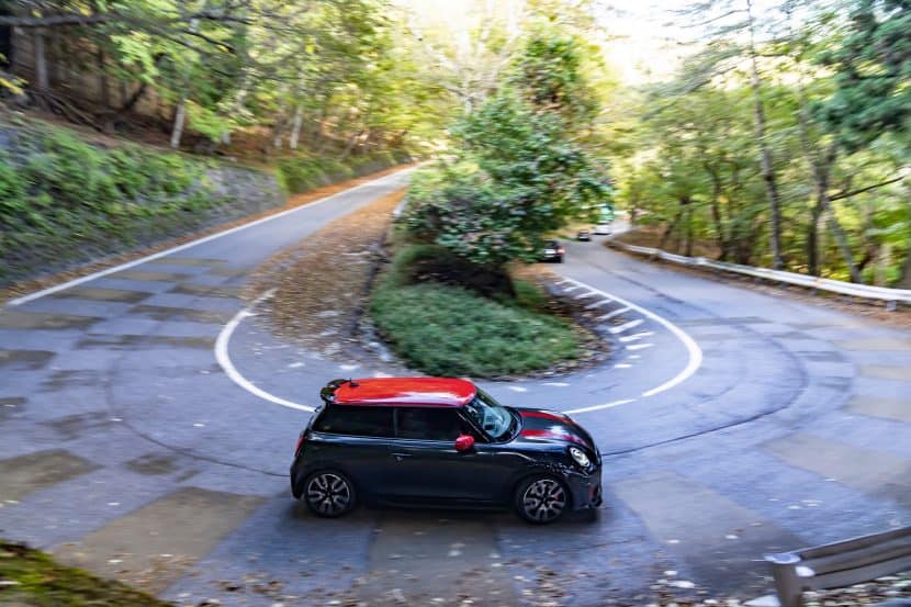 MINI JOHN COOPER WORKS IN JAPAN 12