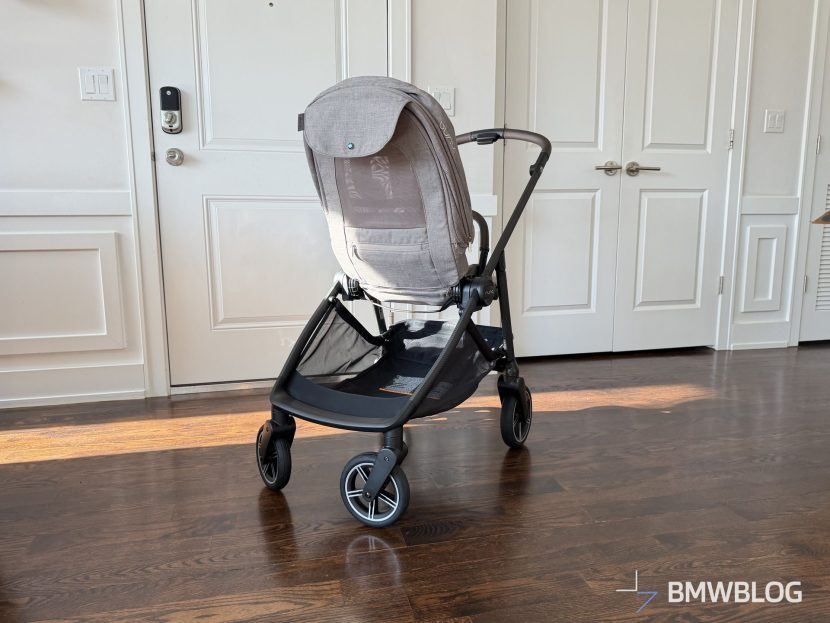 NUNA BMW SWIV stroller 01