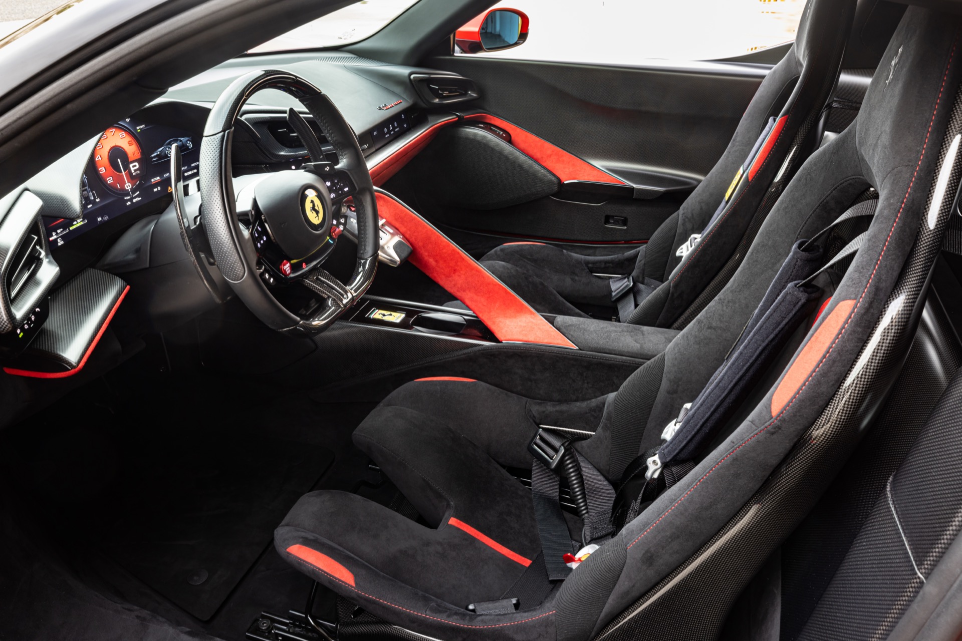 Ferrari 849 Testarossa red details 8