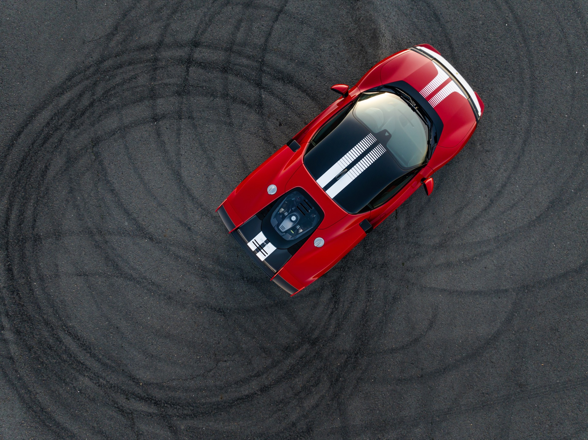 Ferrari 849 Testarossa red static 1