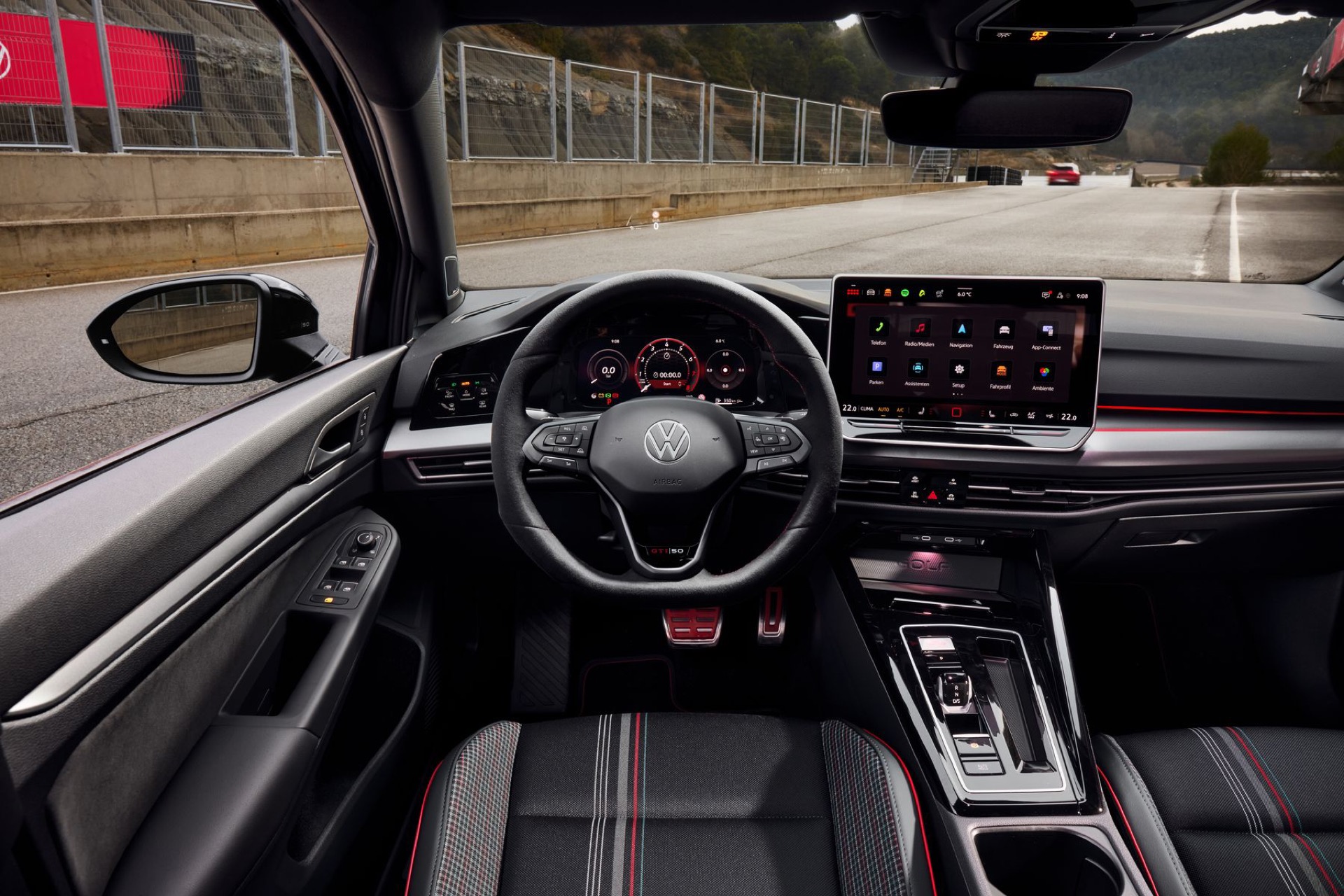 VW Golf GTI Edition 50 3