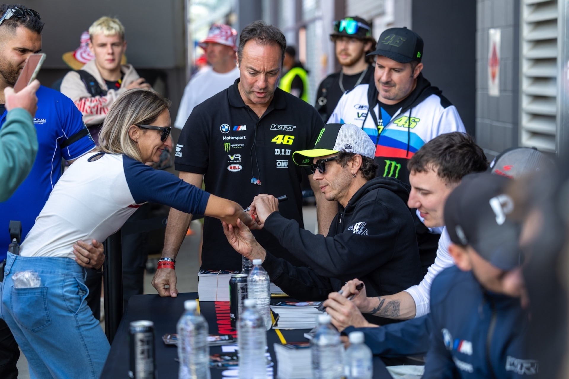 12 hour race Bathurst 2